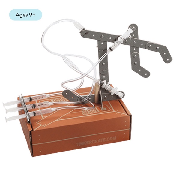 KiwiCo Tinker Crate - Make It Yourself Hydraulic Claw - Picture 3 of 3